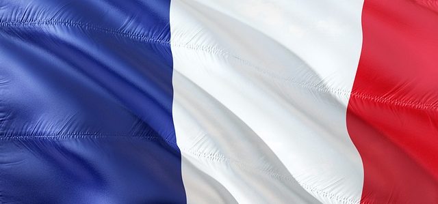 “Franciaország európai segítséggel törekszik nagyhatalmi pozíciója prolongálására” – az EU-Monitor kérdezett